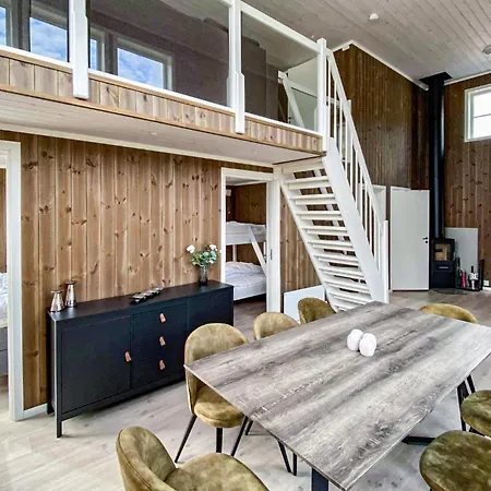 Hébergement de vacances Superbe Maison à Avec Vue Sur Le *